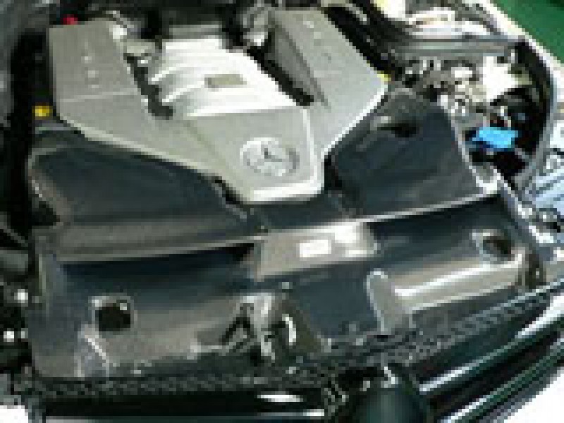 GruppeM Mercedes Benz C63 AMG Intake System