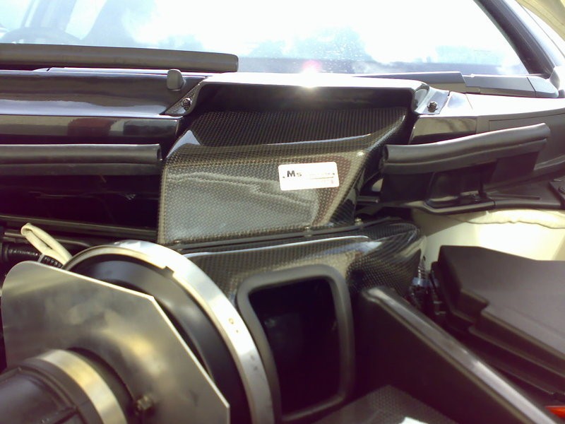 GruppeM Honda Civic FD2 Intake System
