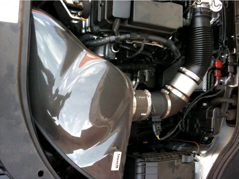 GruppeM Volkswagen Passat Variant R36 Intake System